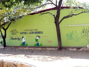Foto de León Brindis Jardín De Niños